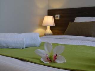 Отель 4Guest Hotel Ереван Бюджетный двухместный номер с 2 отдельными кроватями-25